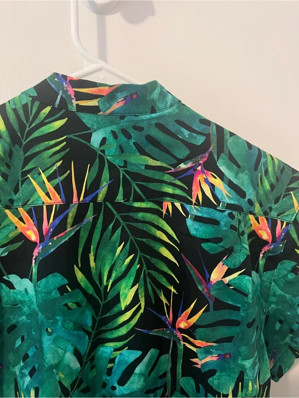 NWT Romphim Jungle Themed Men’s Romper Shorts Button Up Green Size Small